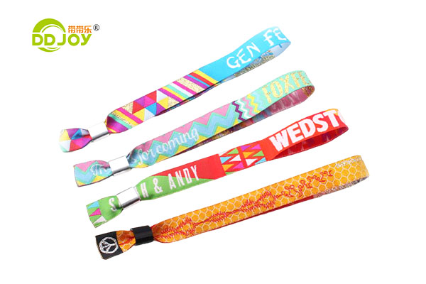 Cheap Custom One Direction Lock Cloth Polyester Fabric Wristbands For Festival & Events