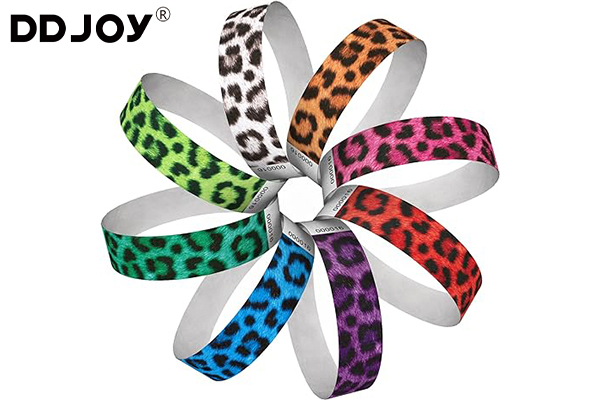 Tyvek Wristband Leopard