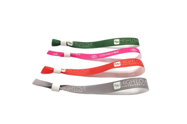 Promotional Fastener Satin Clip Ribbon Fabric Textile Woven Wristbands For Music Festival Events