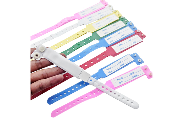 Medical PVC Wristband Can Be Customized With RFID