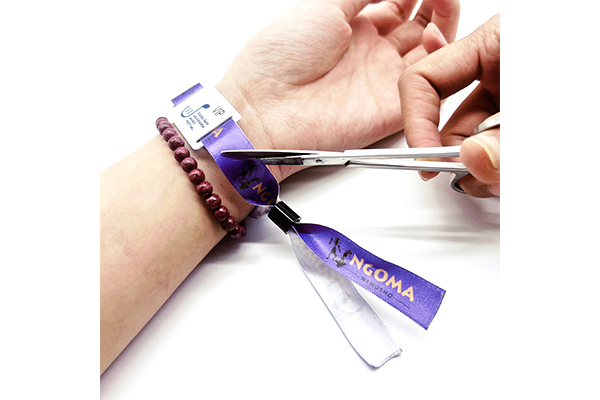 Ribbon Entertainment Wristband Can Be Customized With RFID